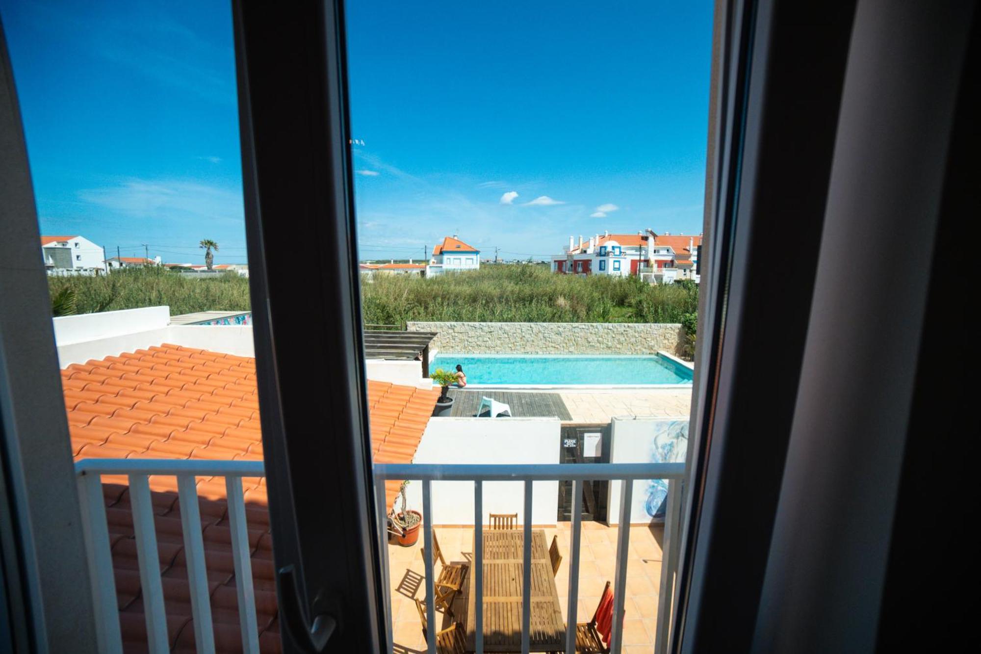 Alex Surf Hostel Балеал Екстер'єр фото