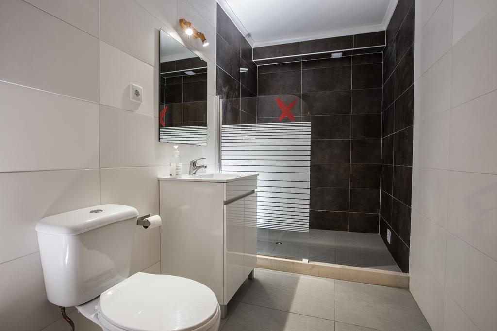 Alex Surf Hostel Балеал Екстер'єр фото