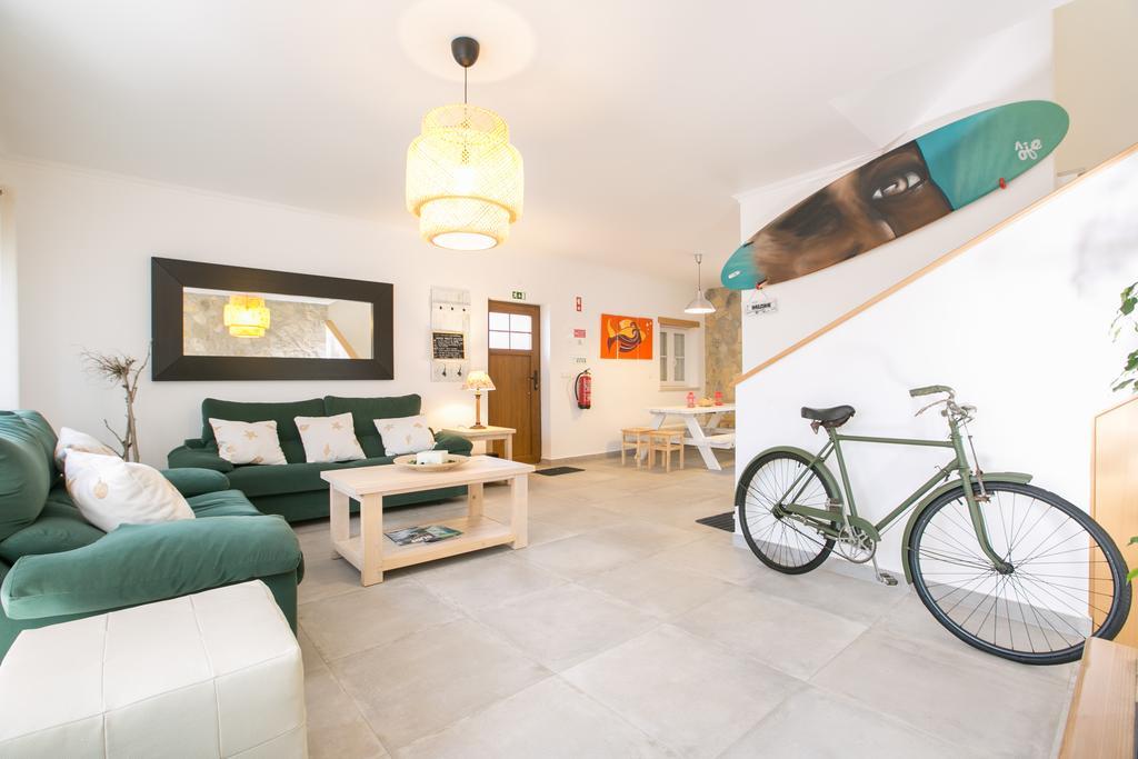 Alex Surf Hostel Балеал Екстер'єр фото